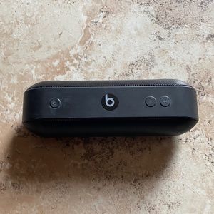 Beats pill speaker